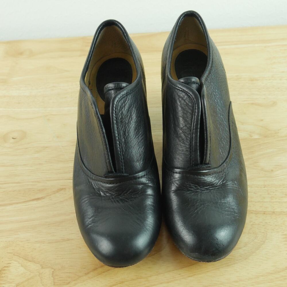 Frye Stella Slip On Bootie Size 7.5 Black Leather Chunky Heel Academia Round Toe - Picture 4 of 15